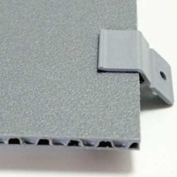 Revêtement latéral plastique L1 Fiat Talento / Opel Vivaro / Renault Trafic / Nissan NV300