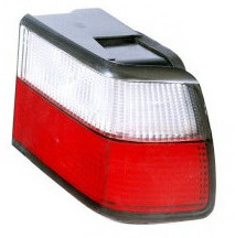 Feux arrière Xantia BL 1.98- droite